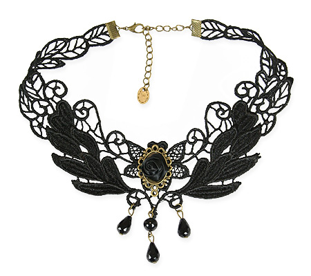 Lacey Leaves Necklace - Black