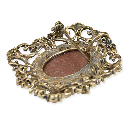 Square Cameo Brooch - Gold