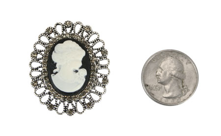 Silver Cameo - Magnetic Brooch