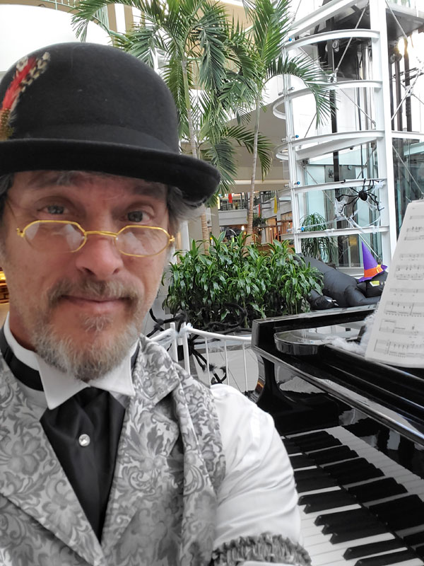 Customer photos wearing [Editors Pick] Ragtime Piano Man