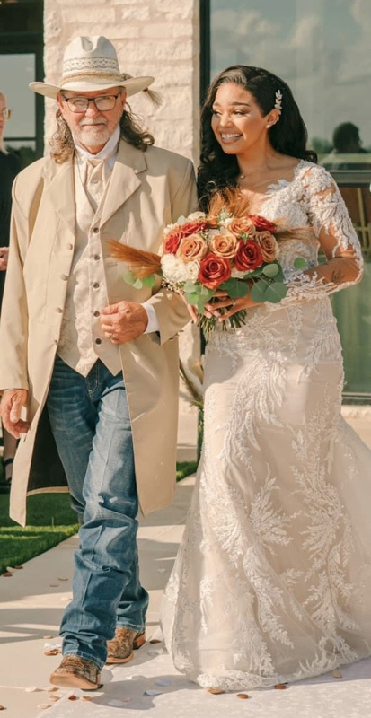 Customer photos wearing [Editors Pick] Crisp Fall Weddings