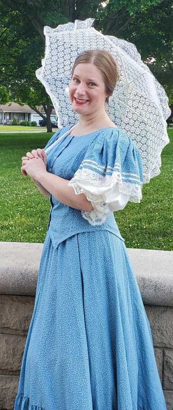 Customer photos wearing [Editors Pick] Off-Monroe Players