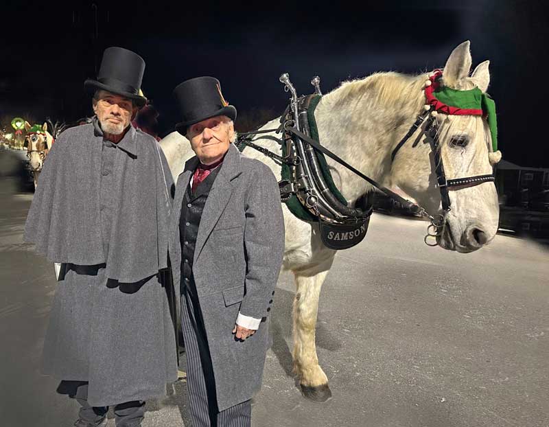 Customer photos wearing [Editors Pick] A Tip of the Hat